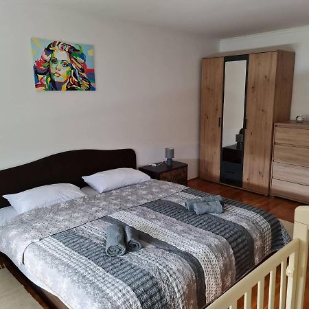 Apartman Belamar Duga Resa Exterior foto
